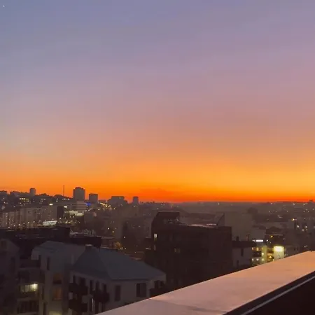 Rooftop Duplex With Terrace Overlooking The Eiffel Tower Appartamento *